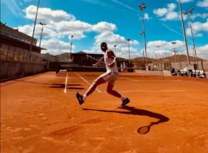 Read more about the article Rafael Nadal trains hard on clay: here the new pic!