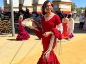 Read more about the article Garbine Muguruza is very sensual in Seville with a fiery red outfit!