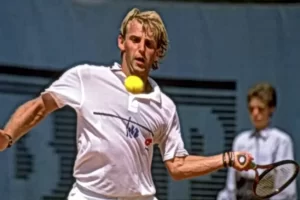 Read more about the article Thomas Muster eases past Henri Leconte
