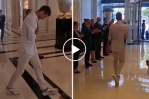 Read more about the article Djokovic receives regal goodbye from Paris hotel (VIDEO)
