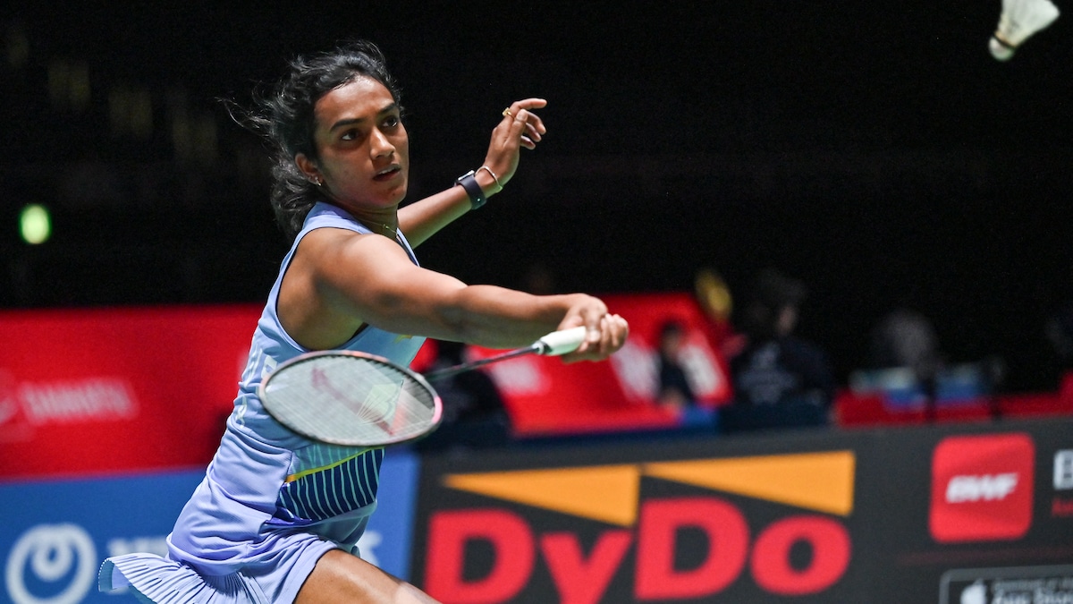 You are currently viewing PV Sindhu Bows Out Of World Championships, Lakshya Sen Sails Into Third round