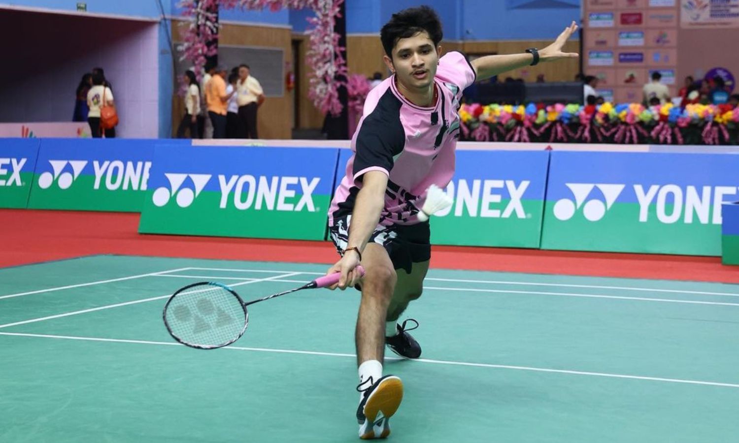 You are currently viewing Priyanshu stuns Lakshya to set up 2nd round clash against Prannoy